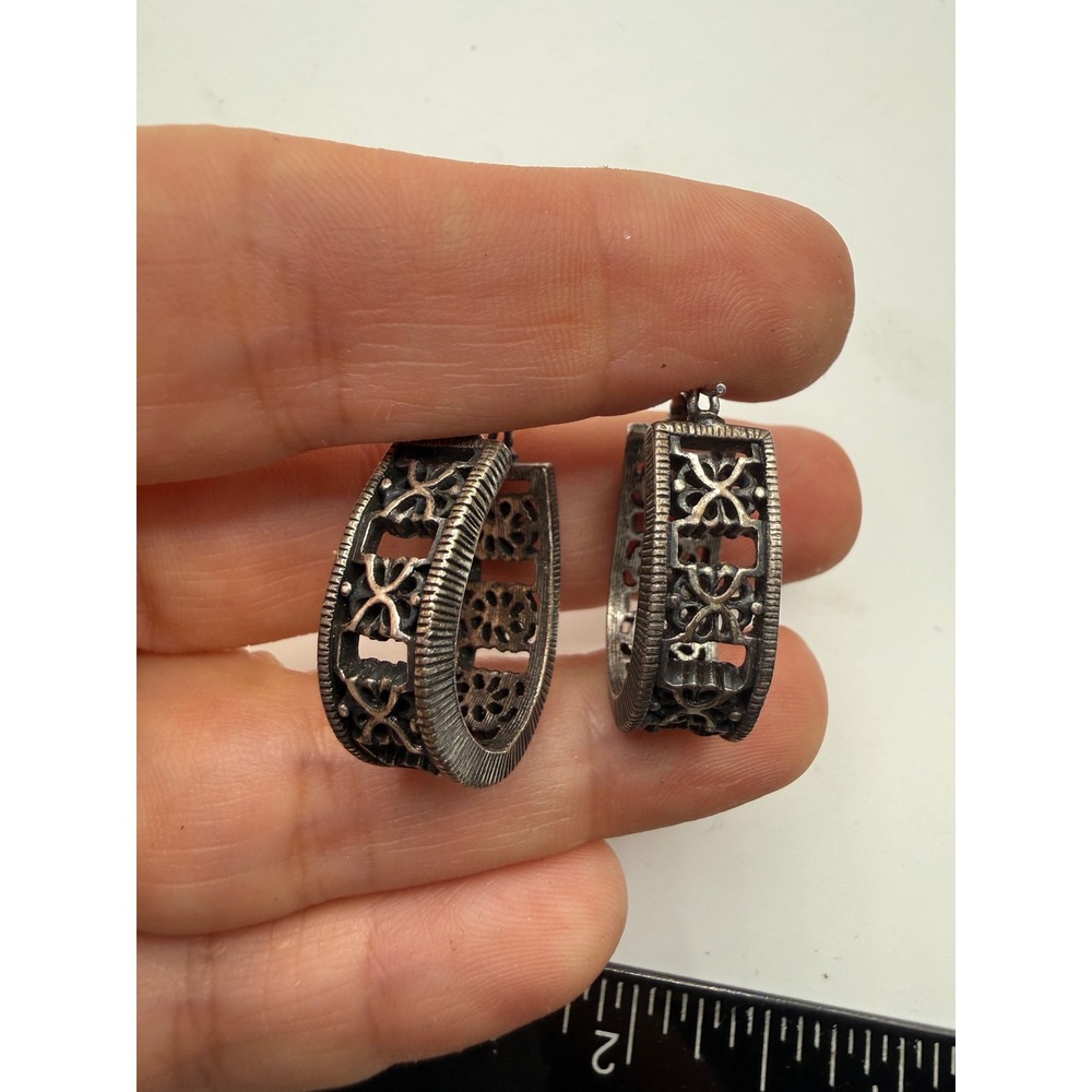 Vintage Filigree Oval Hoop Earrings Gothic Boho Openwork Latch
